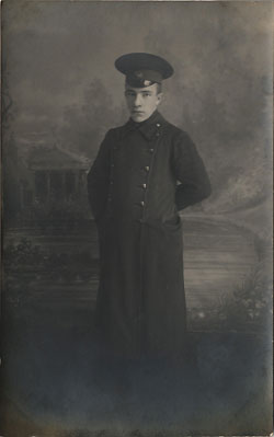 Алексей Смирнов, примерно 1917 год